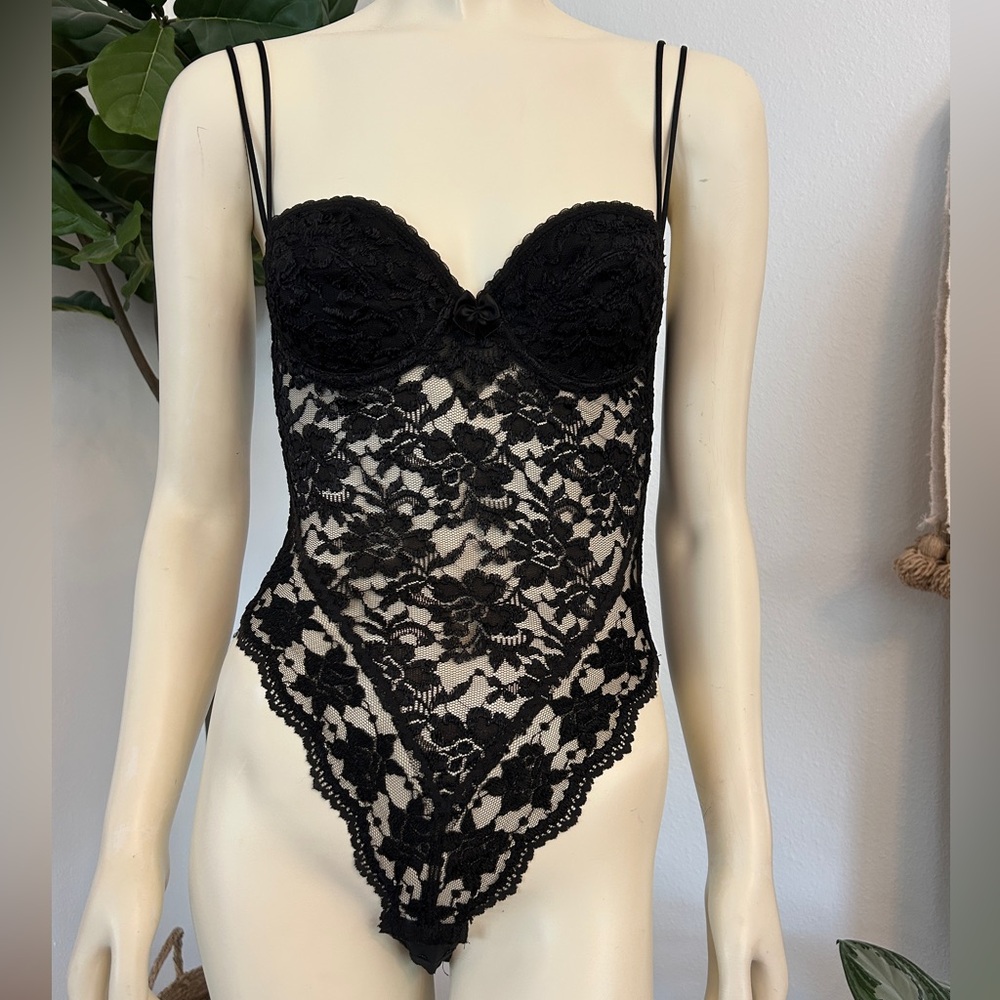Vintage 90s Victoria’s Secret 34C Lace Bodysuit - RARE Made in USA Gold Label 🖤